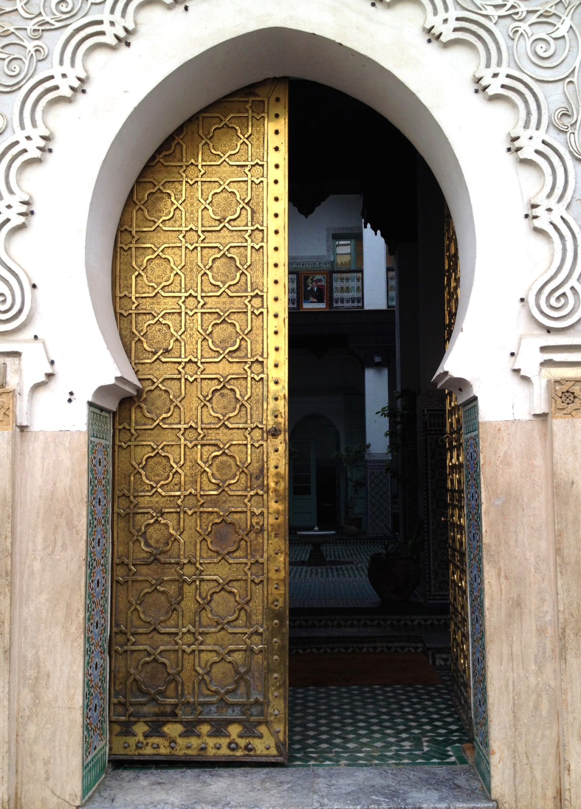 FesMedinadoorwayJan2014-1