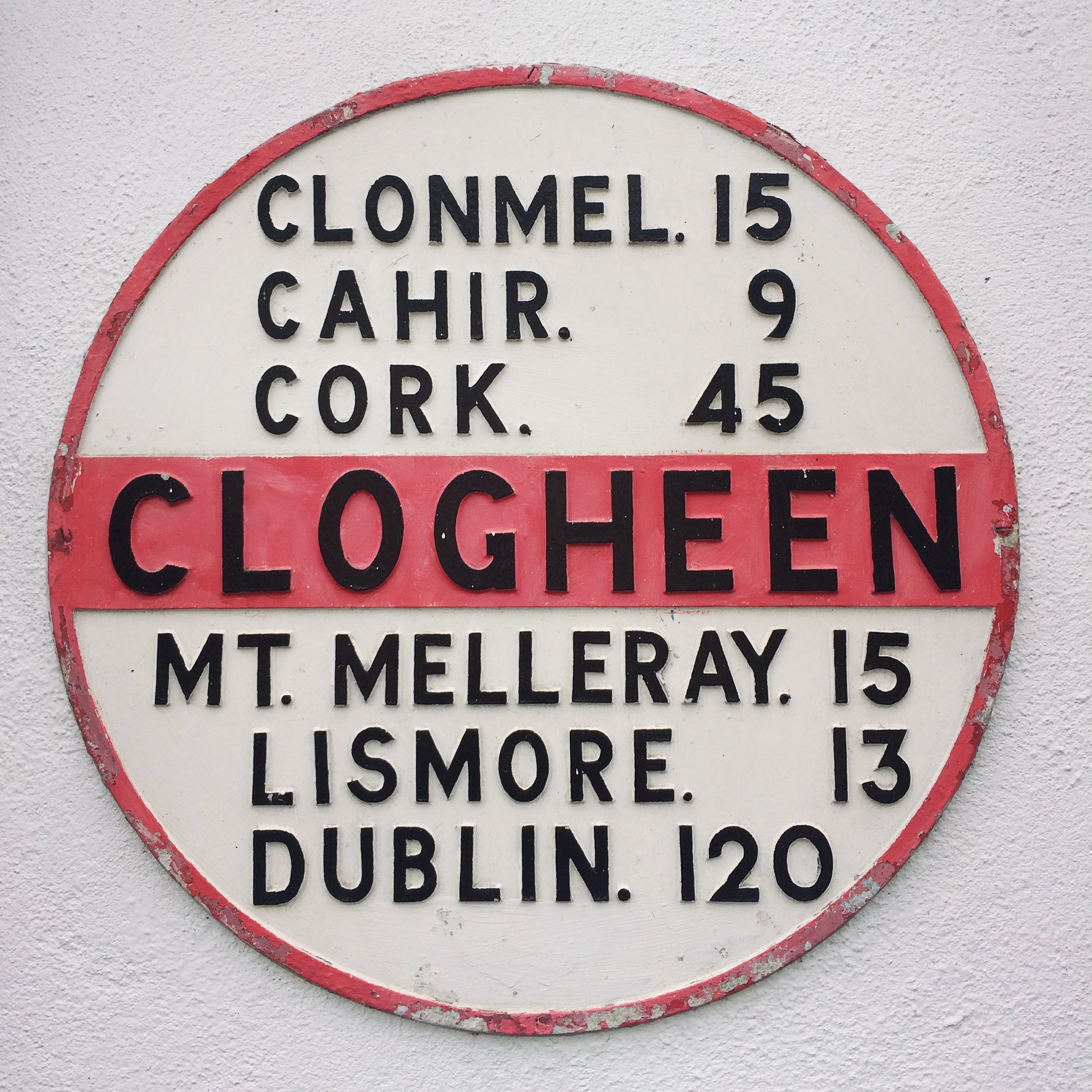 ClogheenTipperaryIrelandStreetsApril2017-1