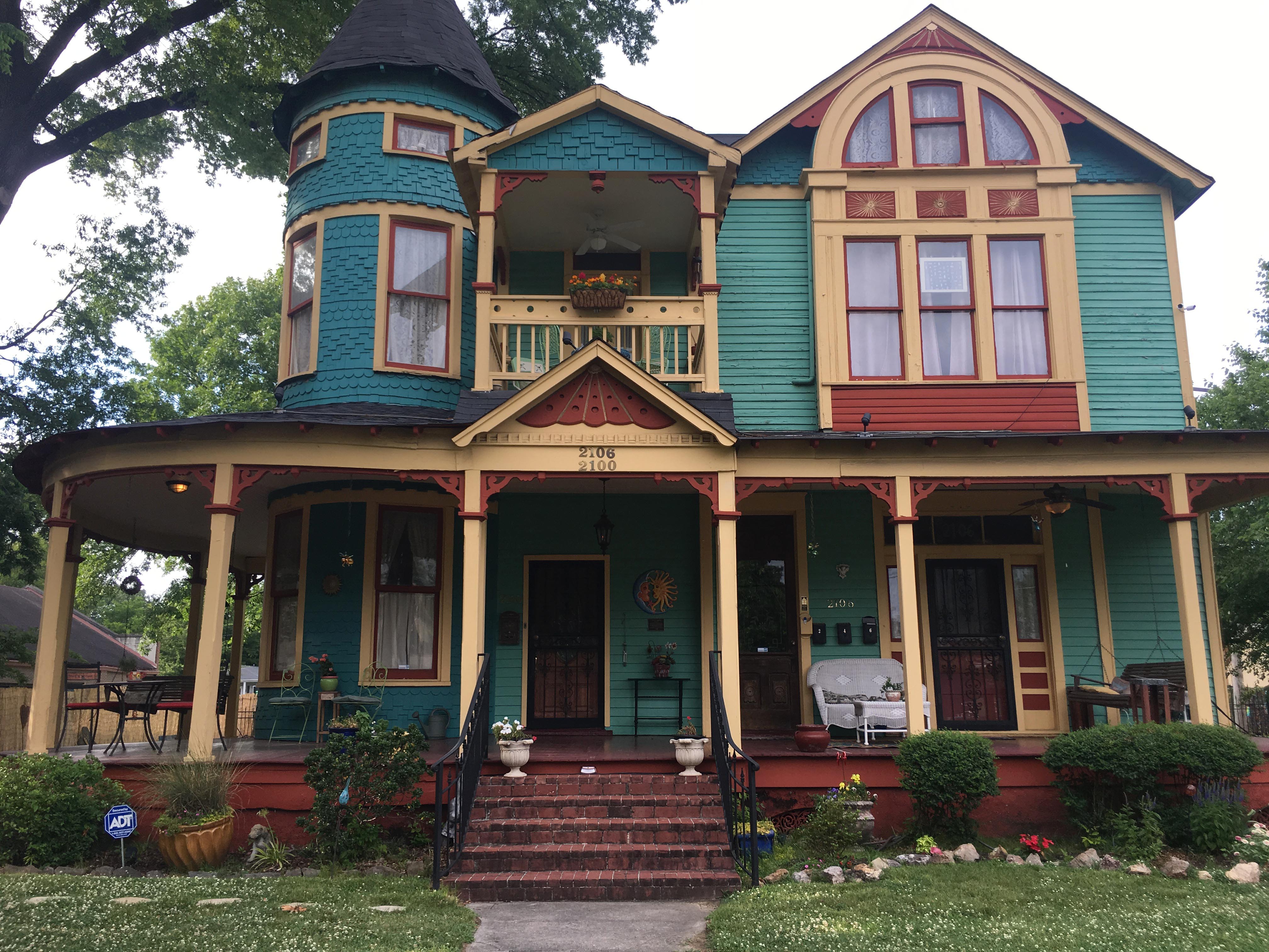 MemphisTennesseeCapatinsHousebbJune2019-4BLOG