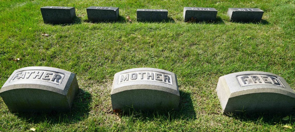 ChicagoGracelandCemeterySept2019-8