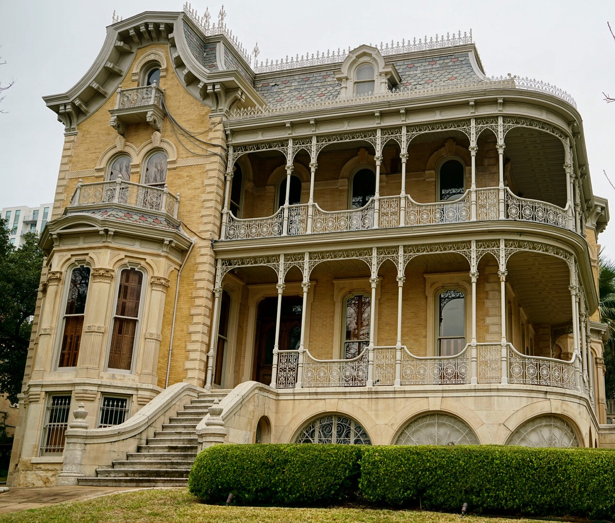 TexasAustinDec2019BremondBlockINSTA-1