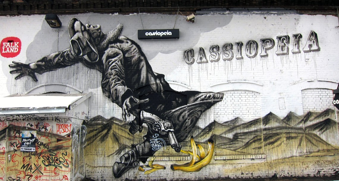 BerlinTrainYardGraffitiMarch2013-6WEB