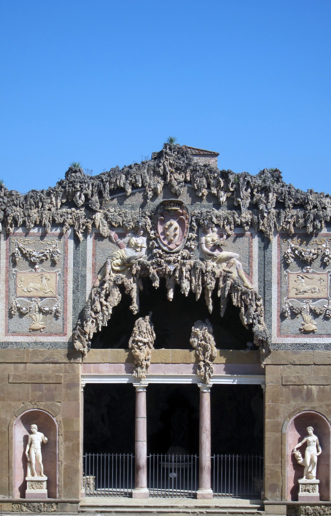 ItalyFlorenceBoboliGardensMarch2011-1