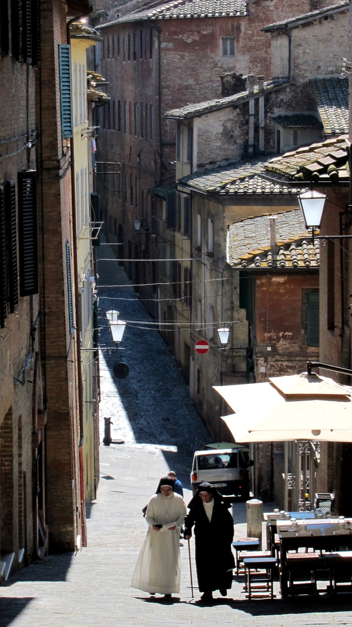 ItalySienastreetMarch2011-1