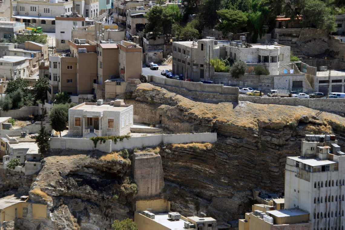 JordanAmmancliffhouseSept2010-2