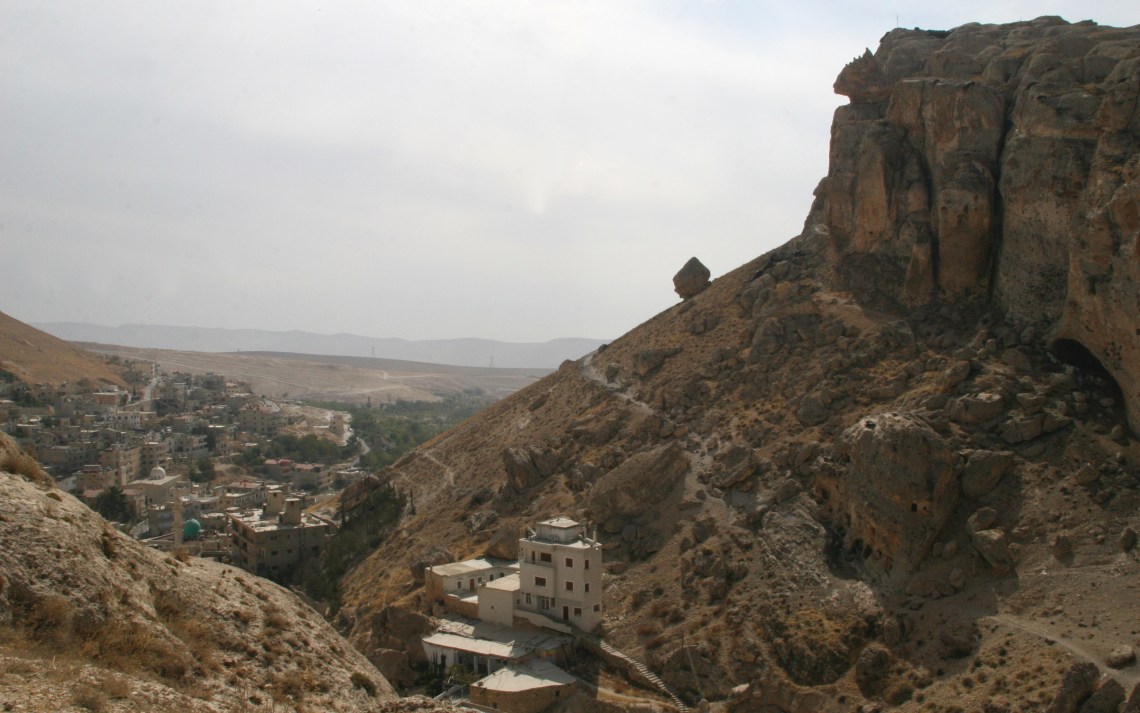 SyriaMaalularockonhillSept2010